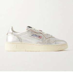 Autry Medalist Low Metallic Textured Leather Sneakers